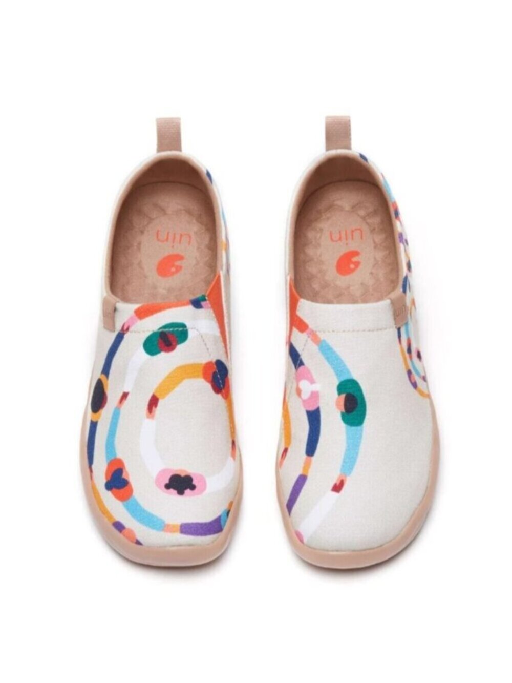 Size 5 Womens NWT UIN Slip On Shoes Canvas Comfortable Loafers Love Circle